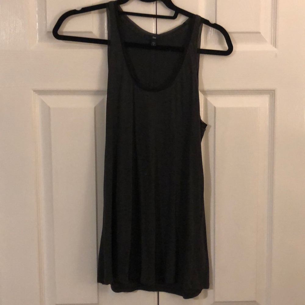 Grey Gap tank